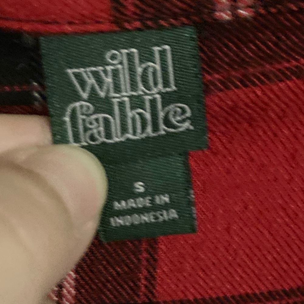Red Plaid Button-Up Shirt - Picture 6 of 6